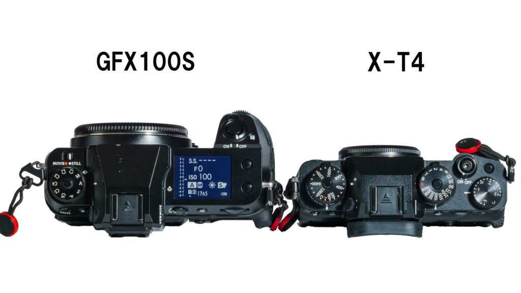 GFX100SとX-T4の大きさ比較　上部
