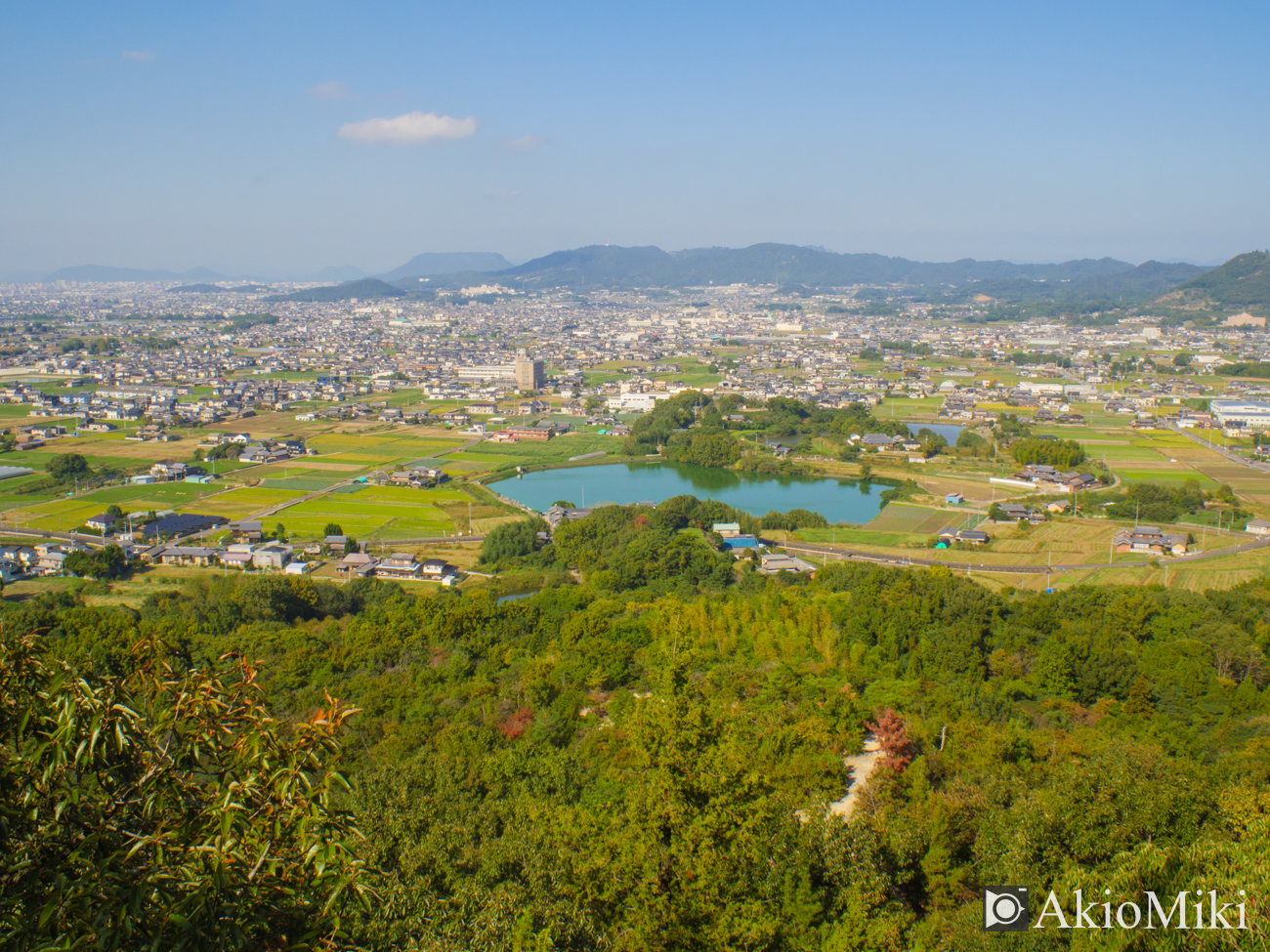 嶽山