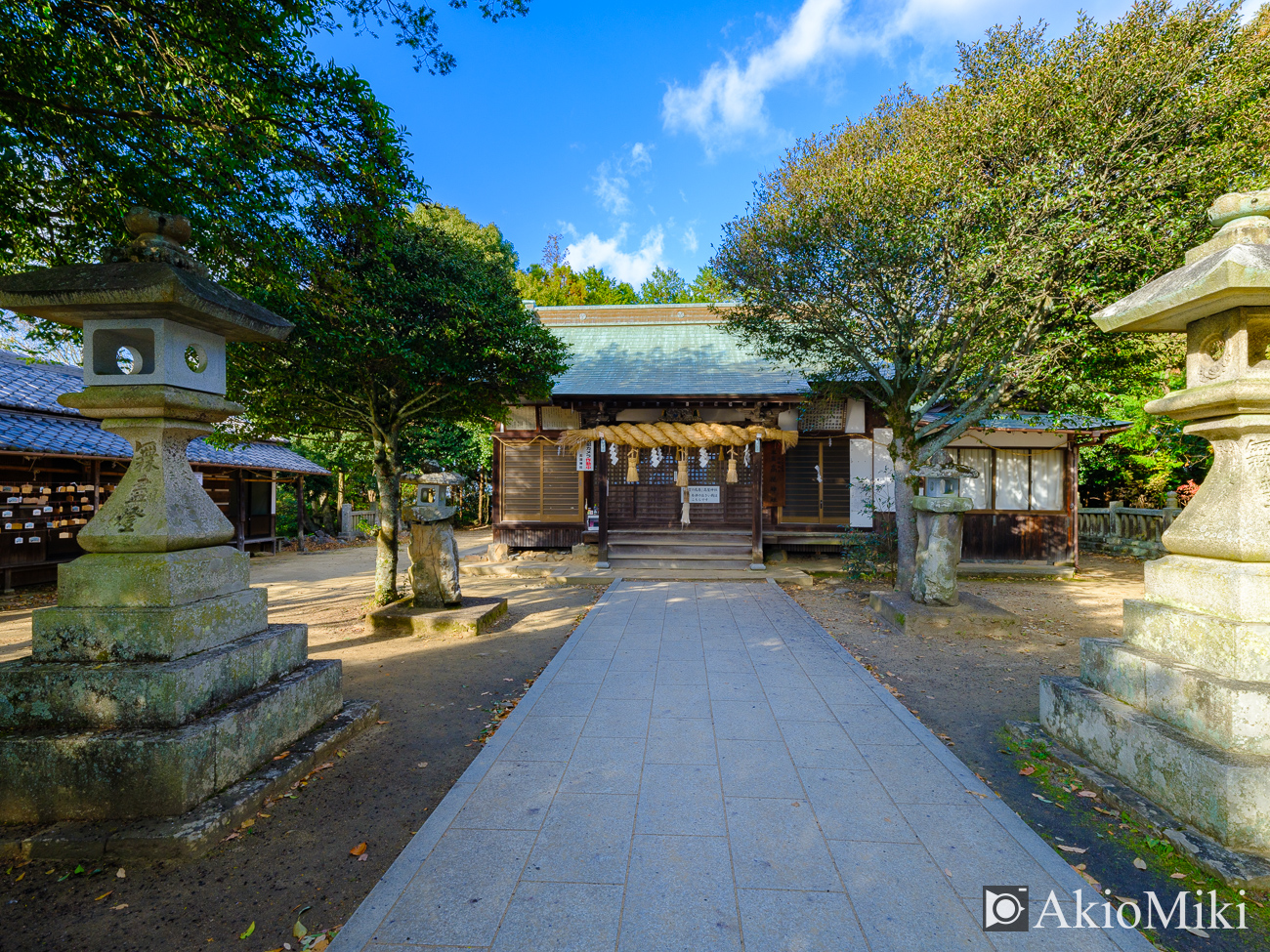 香川県の高屋神社