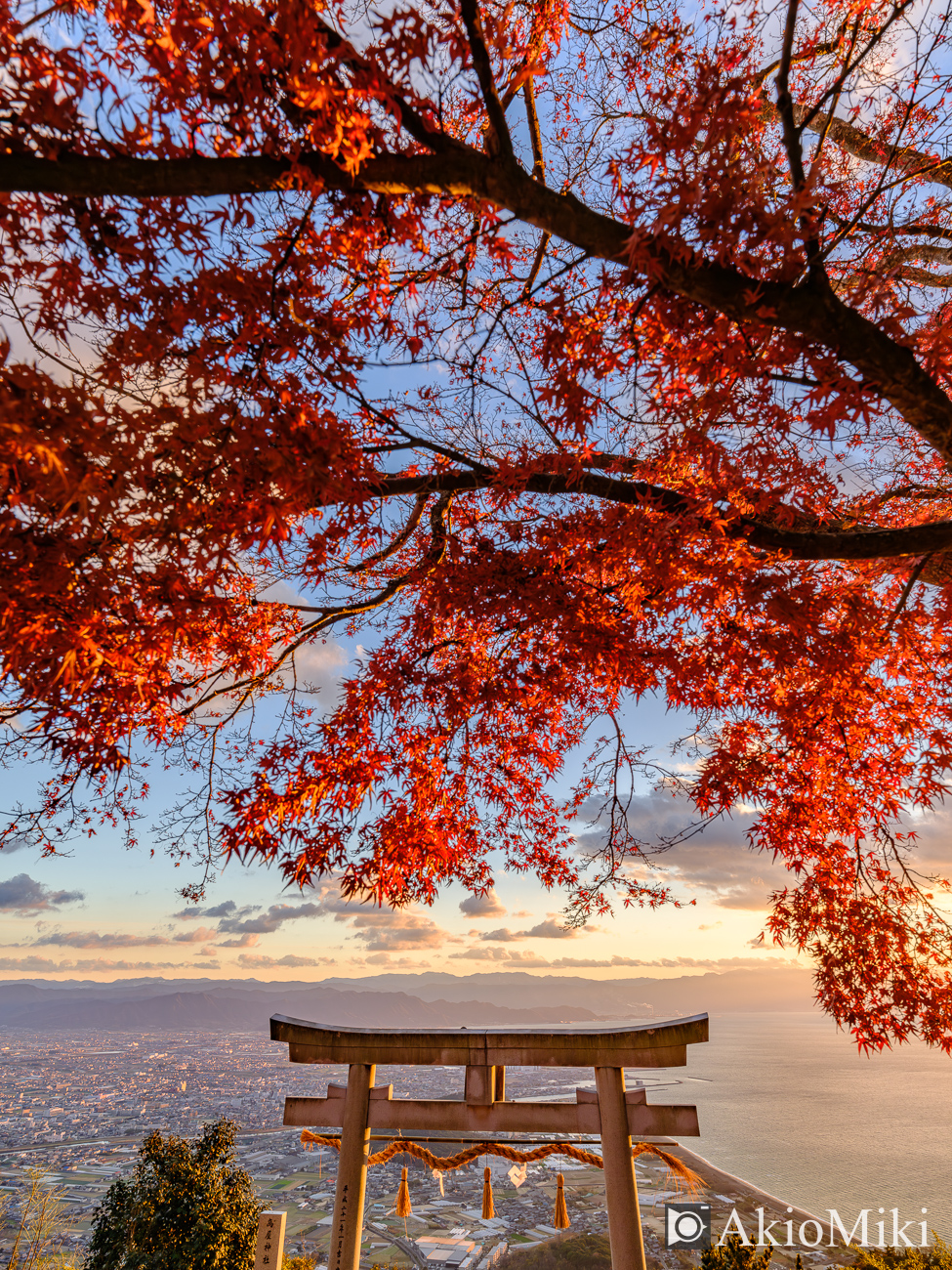 香川県の高屋神社