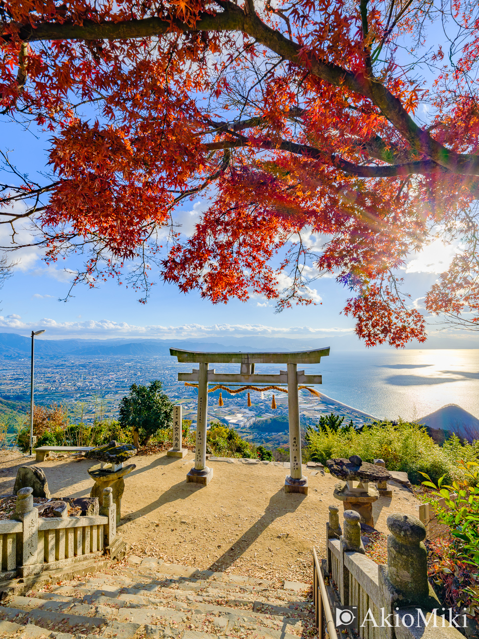 香川県の高屋神社