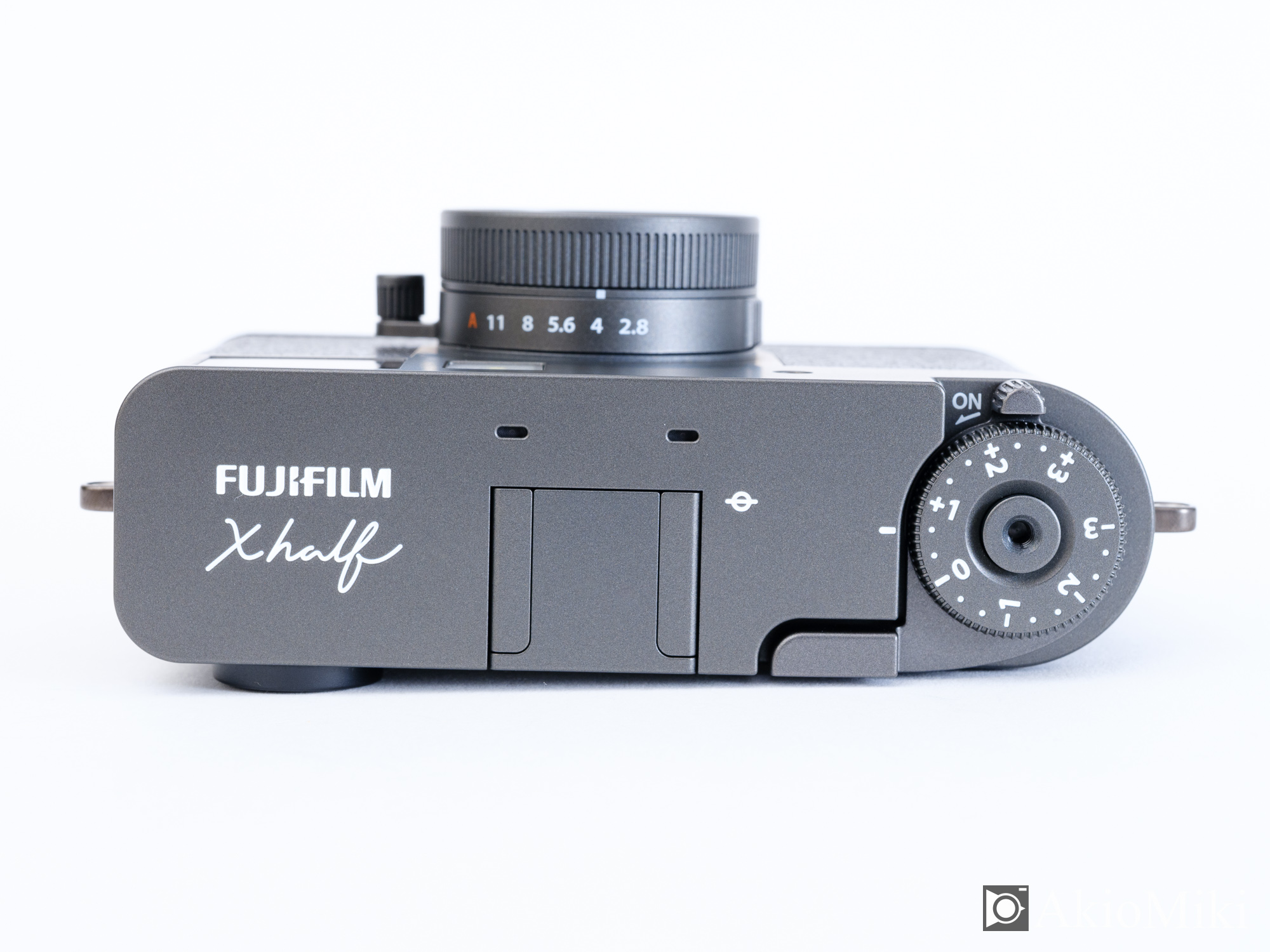 FUJIFILM X half