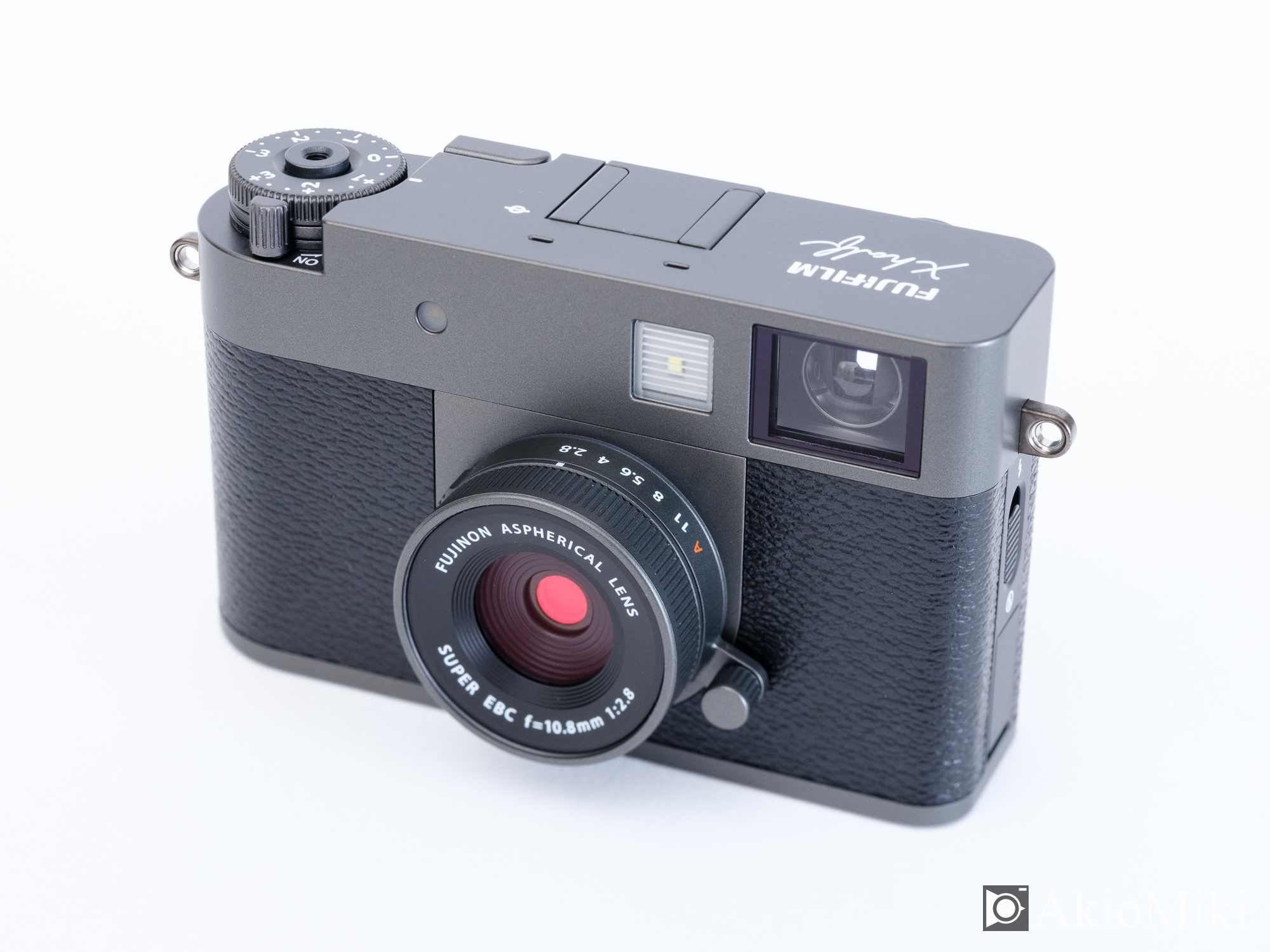 FUJIFILM X half