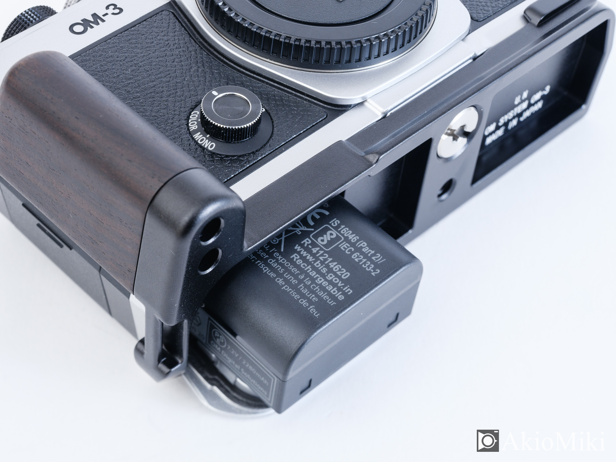UN OM-3 ウッドグリップ