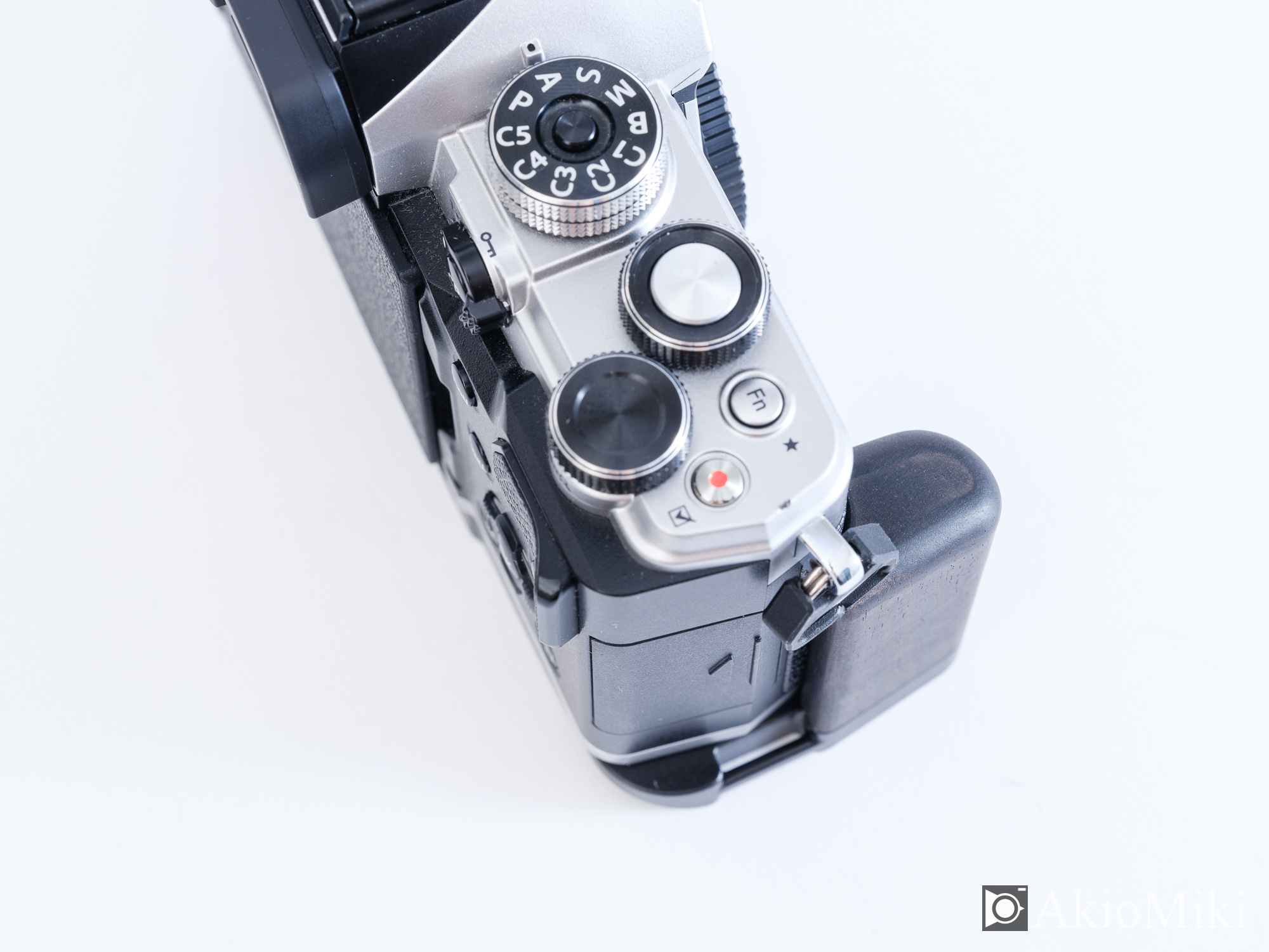 UN OM-3 ウッドグリップ