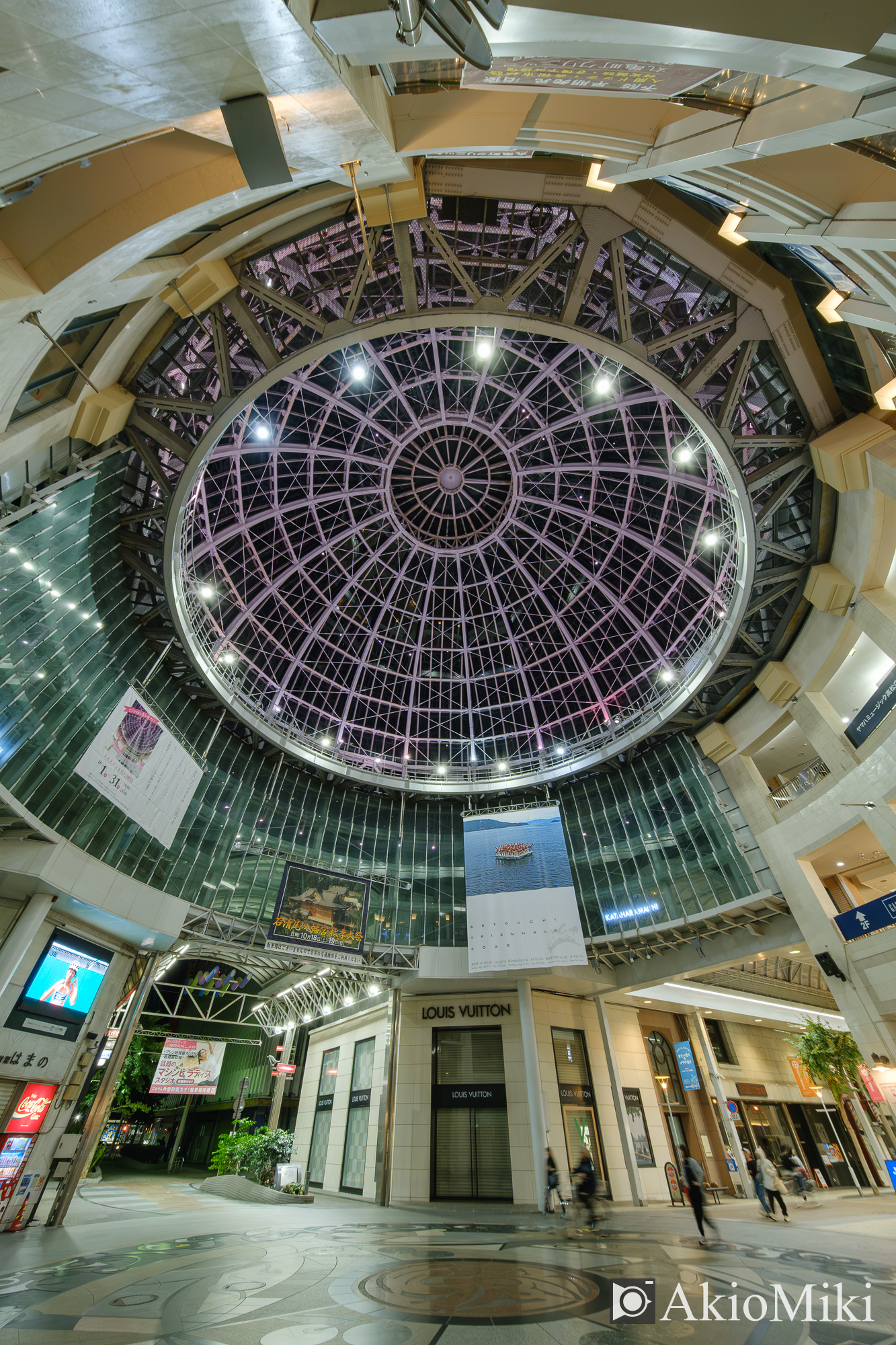 X-T4 + XF 8mm F3.5 R WR